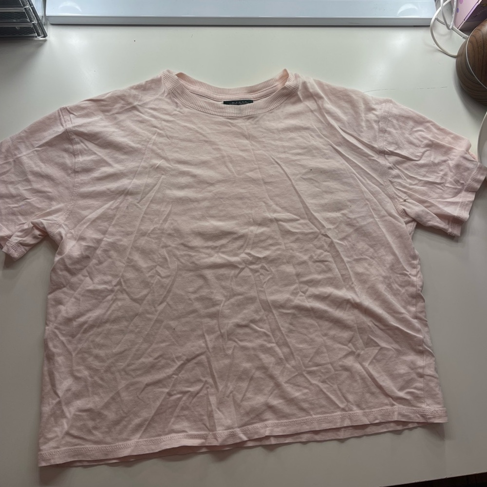 light pink t-shirt